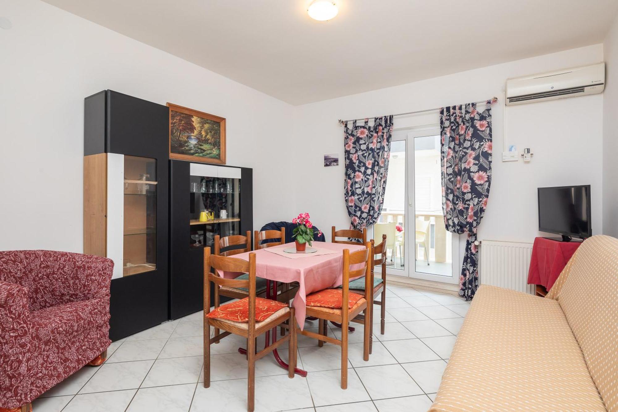 צלינה Germania Rooms & Apartments מראה חיצוני תמונה